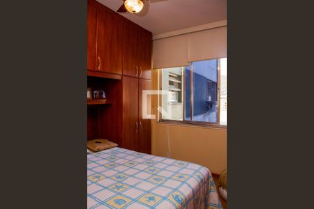 Apartamento à venda com 67m², 2 quartos e 1 vagaQuarto 02