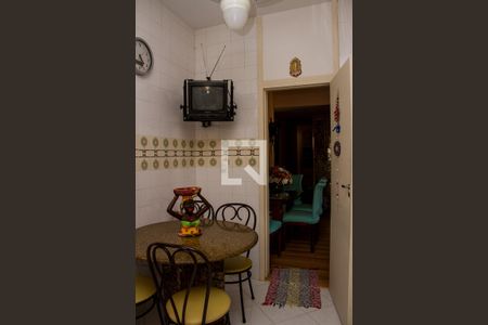 Apartamento à venda com 67m², 2 quartos e 1 vagaCozinha