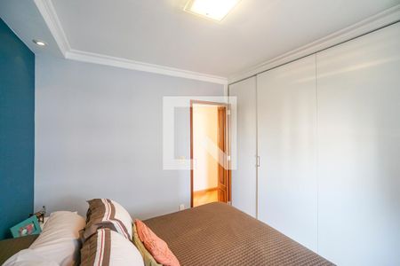 Apartamento à venda com 64m², 2 quartos e 2 vagasQuarto 02