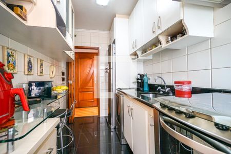 Apartamento à venda com 64m², 2 quartos e 2 vagasCozinha