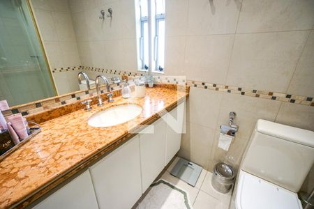 Apartamento à venda com 64m², 2 quartos e 2 vagasPia