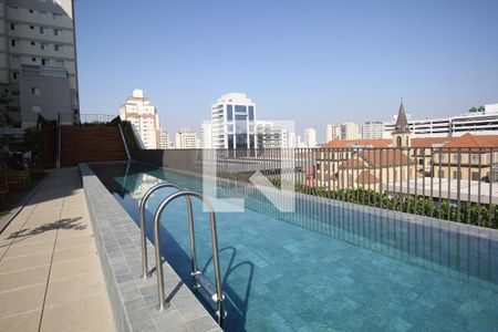 Apartamento à venda com 31m², 1 quarto e sem vagaÁrea comum - Piscina