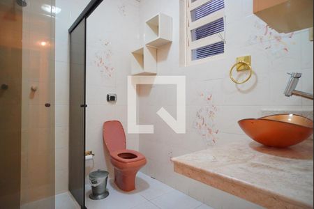 Apartamento à venda com 99m², 3 quartos e sem vagaBanheiro 