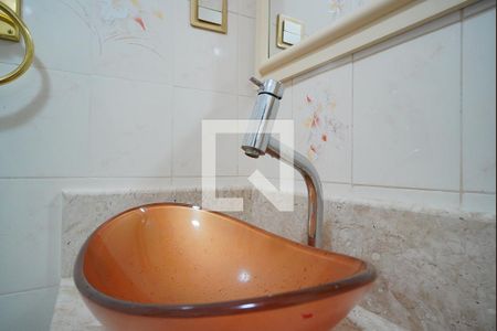 Apartamento à venda com 99m², 3 quartos e sem vagaBanheiro 
