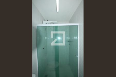 Banheiro de apartamento para alugar com 1 quarto, 30m² em Vicente de Carvalho, Rio de Janeiro