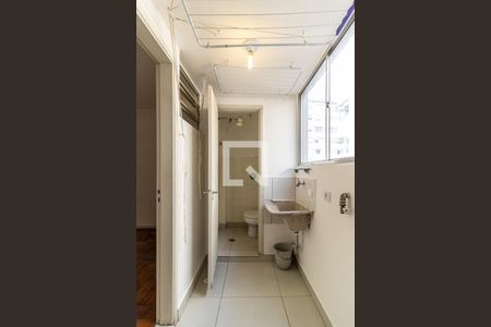 Apartamento à venda com 70m², 3 quartos e 1 vagaÁrea de Serviço