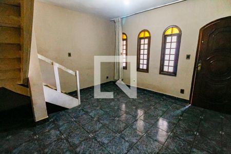 Sala de casa à venda com 3 quartos, 140m² em Jardim Santa Terezinha, Taboão da Serra