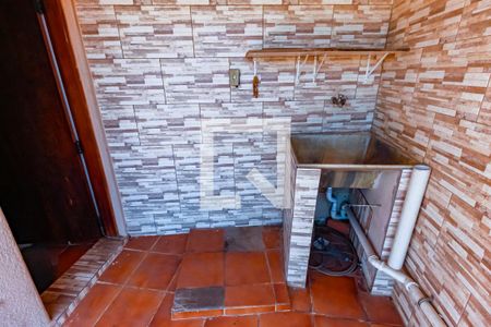 Casa à venda com 140m², 3 quartos e 2 vagas Casa à venda com 140m², 3 quartos e 2 vagasDetalhe da area de serviço