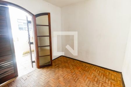 Casa à venda com 140m², 3 quartos e 2 vagas Casa à venda com 140m², 3 quartos e 2 vagasQuarto 3