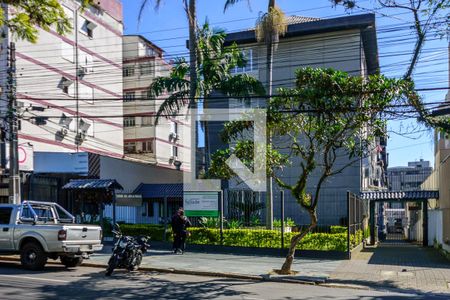 Apartamento para alugar com 30m², 1 quarto e sem vagaFachado do condomínio