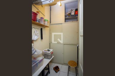 Apartamento à venda com 71m², 2 quartos e sem vagaQuarto de Serviço