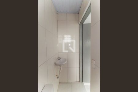 Banheiro  de apartamento para alugar com 1 quarto, 35m² em Jardim Europa, Itaquaquecetuba