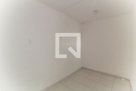 Sala de apartamento para alugar com 1 quarto, 35m² em Jardim Europa, Itaquaquecetuba