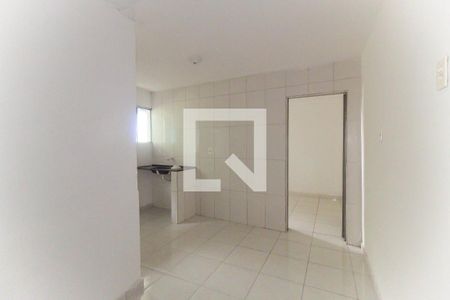 Sala de apartamento para alugar com 1 quarto, 35m² em Jardim Europa, Itaquaquecetuba