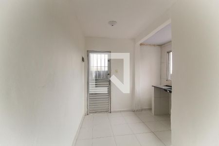 Sala/Cozinha de apartamento para alugar com 1 quarto, 35m² em Jardim Europa, Itaquaquecetuba