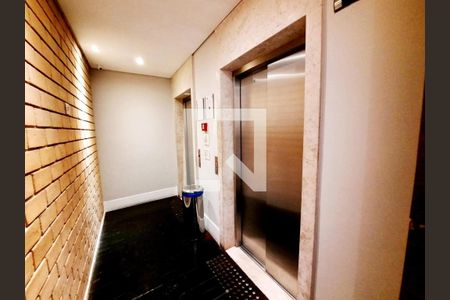 Apartamento à venda com 52m², 1 quarto e 2 vagas