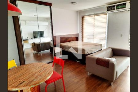 Apartamento à venda com 52m², 1 quarto e 2 vagas