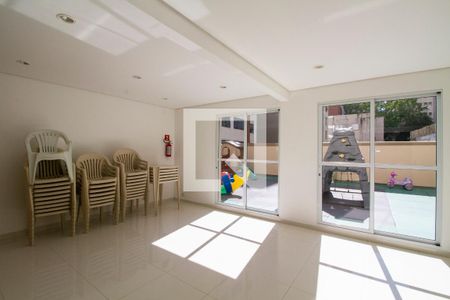 Apartamento para alugar com 70m², 2 quartos e 1 vagaÁrea comum - Salão de festas