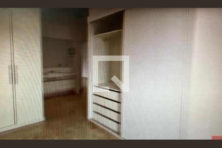Apartamento à venda com 137m², 1 quarto e 3 vagas