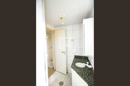 Apartamento para alugar com 65m², 2 quartos e sem vagaBanheiro