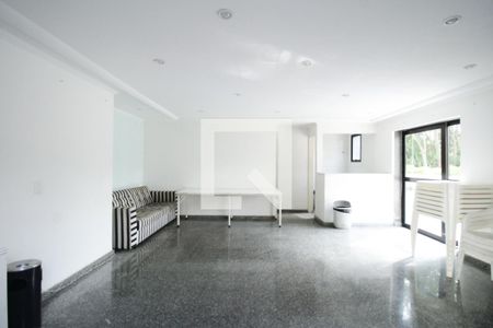 Apartamento para alugar com 65m², 2 quartos e sem vagaÁrea comum