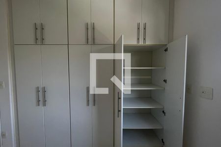 Quarto 01 de apartamento para alugar com 2 quartos, 58m² em Parque Brasília, Campinas