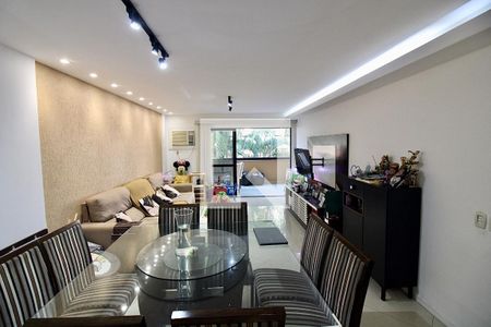 Sala de apartamento para alugar com 4 quartos, 155m² em Recreio dos Bandeirantes, Rio de Janeiro