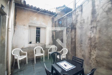 Casa à venda com 119m², 2 quartos e 1 vagaQuintal 