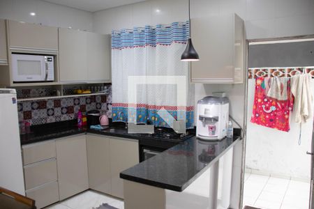 Casa à venda com 125m², 4 quartos e 4 vagasCozinha