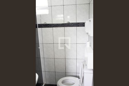 Casa à venda com 125m², 4 quartos e 4 vagasBanheiro 1