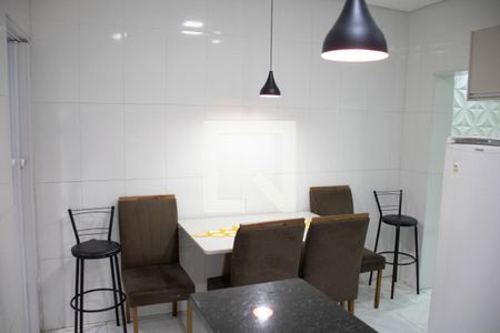 Casa à venda com 125m², 4 quartos e 4 vagasCozinha