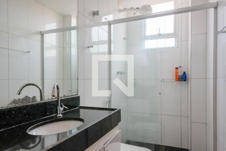 Apartamento à venda com 96m², 3 quartos e 2 vagasBanheiro Quarto 1