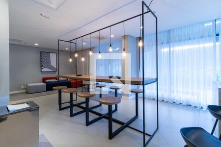 Apartamento para alugar com 32m², 1 quarto e sem vagaÁrea comum - Louge