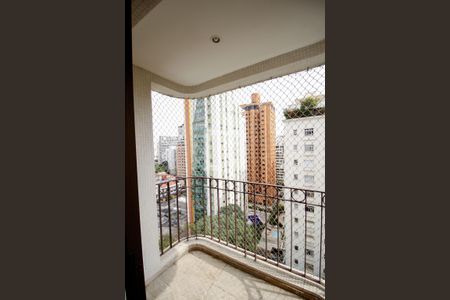 Apartamento à venda com 173m², 3 quartos e 2 vagas Apartamento à venda com 173m², 3 quartos e 2 vagasVaranda quarto 3