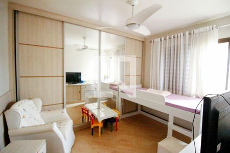 Apartamento à venda com 173m², 3 quartos e 2 vagas Apartamento à venda com 173m², 3 quartos e 2 vagasQuarto 2