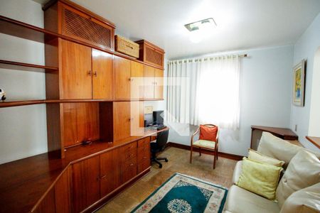 Sala/ Escritório de apartamento para alugar com 3 quartos, 173m² em Vila Nova Conceição, São Paulo