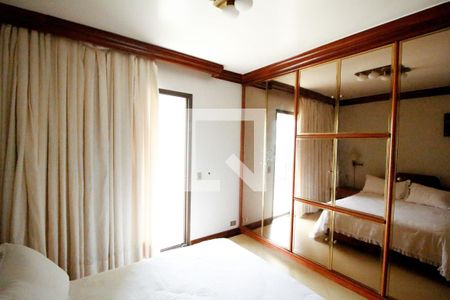 Apartamento à venda com 173m², 3 quartos e 2 vagas Apartamento à venda com 173m², 3 quartos e 2 vagasQuarto 3