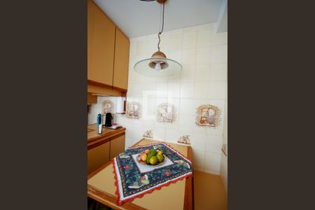 Apartamento à venda com 173m², 3 quartos e 2 vagas Apartamento à venda com 173m², 3 quartos e 2 vagasCozinha