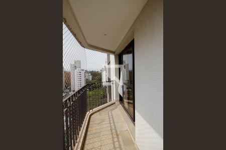 Apartamento à venda com 173m², 3 quartos e 2 vagas Apartamento à venda com 173m², 3 quartos e 2 vagasVaranda Sala