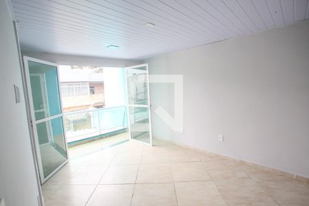 Sala de casa para alugar com 2 quartos, 150m² em Taquara, Rio de Janeiro