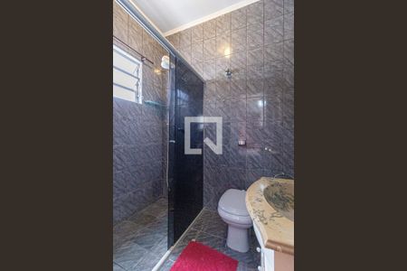 Casa para alugar com 184m², 3 quartos e 1 vagaBanheiro da suíte