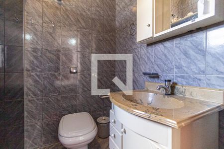 Casa para alugar com 184m², 3 quartos e 1 vagaBanheiro da suíte