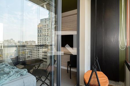 Varanda  de kitnet/studio para alugar com 1 quarto, 25m² em Consolação, São Paulo