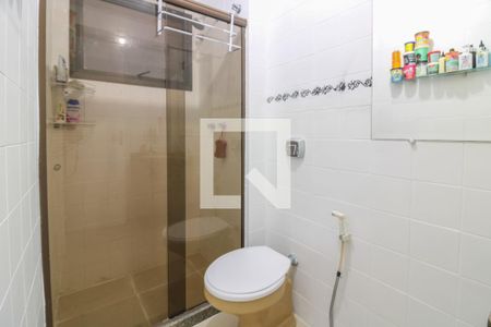 Apartamento à venda com 90m², 2 quartos e 1 vagaSuíte - Banheiro