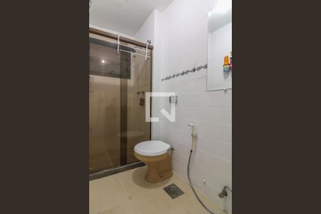 Apartamento à venda com 90m², 2 quartos e 1 vagaSuíte - Banheiro