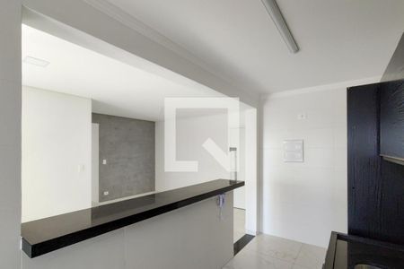 Apartamento para alugar com 81m², 2 quartos e 2 vagasCozinha