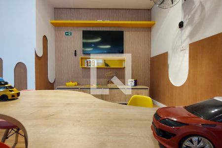 Apartamento para alugar com 81m², 2 quartos e 2 vagasÁrea comum - Brinquedoteca