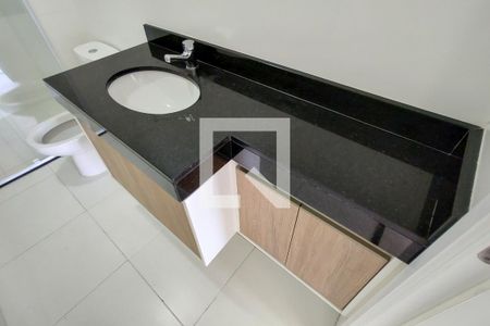 Apartamento para alugar com 81m², 2 quartos e 2 vagasBanheiro