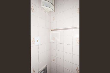 Casa à venda com 156m², 4 quartos e 2 vagas Casa à venda com 156m², 4 quartos e 2 vagasBanheiro de serviço