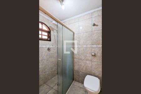 Casa à venda com 156m², 4 quartos e 2 vagas Casa à venda com 156m², 4 quartos e 2 vagasBanheiro da suíte